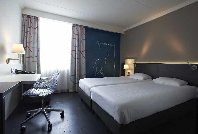Postillion Hotel Девентер Экстерьер фото