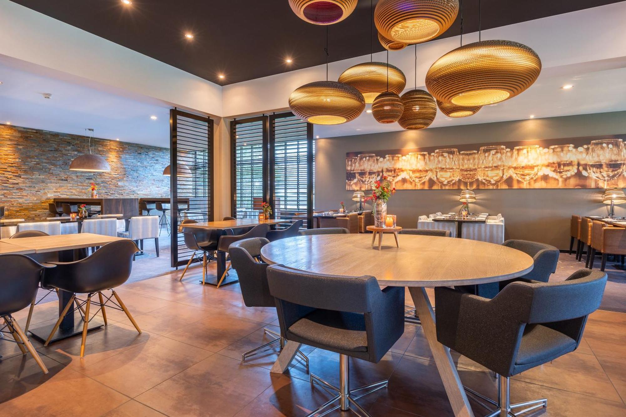 Postillion Hotel Девентер Экстерьер фото