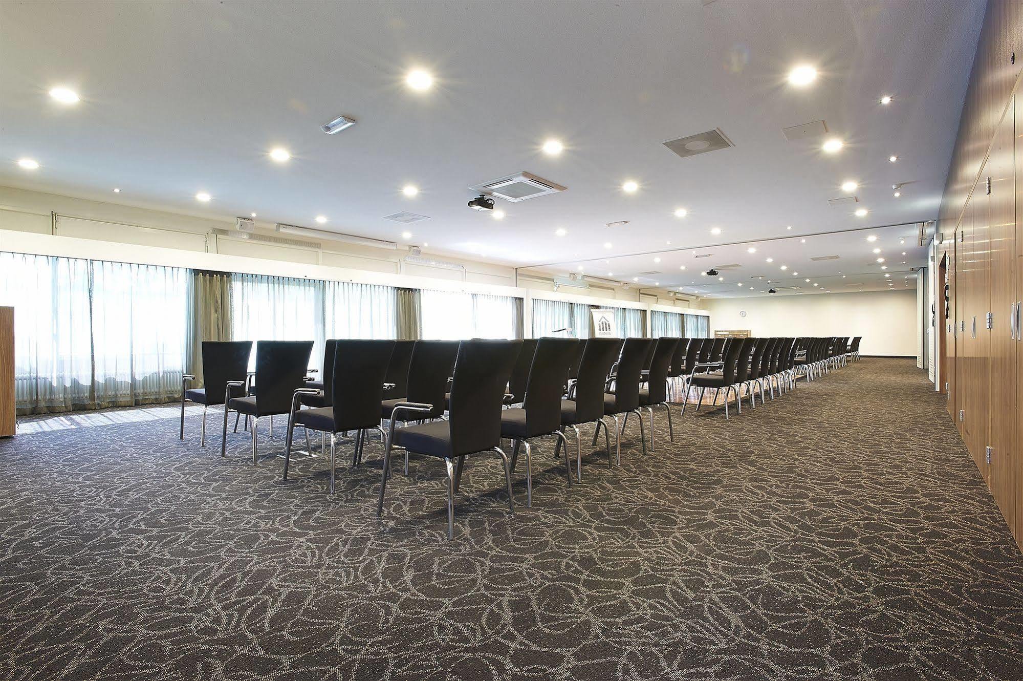 Postillion Hotel Девентер Экстерьер фото