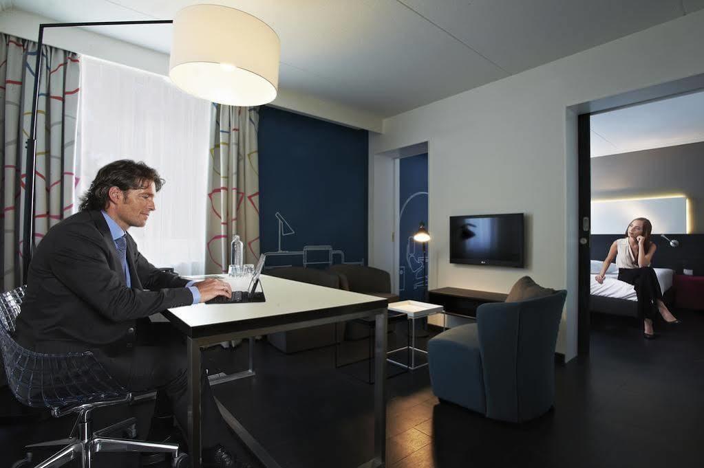 Postillion Hotel Девентер Экстерьер фото