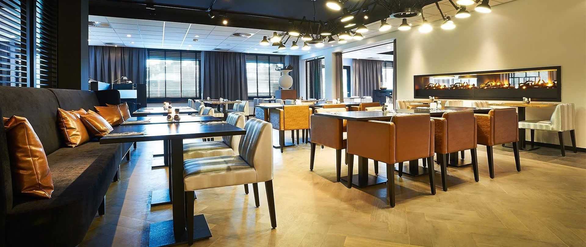 Postillion Hotel Девентер Экстерьер фото